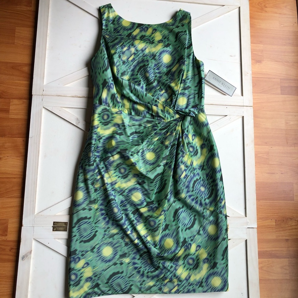 NWT Anne Klein Sleeveless Satin Dress Size 10
